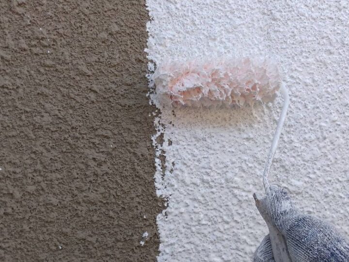 外壁塗装工事　下塗り
