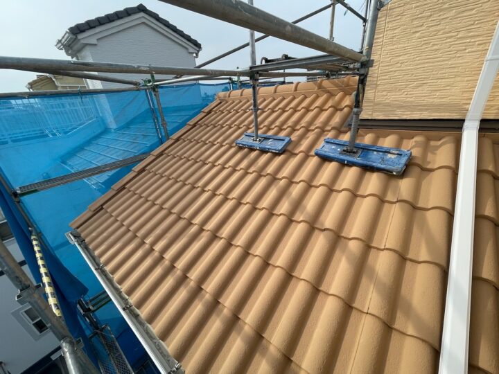 屋根塗装工事　施工完了
